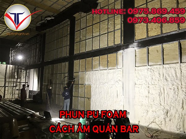 Phun Pu Foam cách âm quán bar